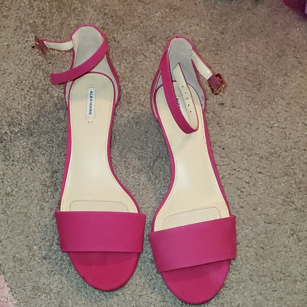 Women's Shoe's